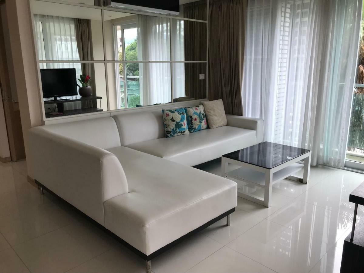 The Baycliff Residences Patong Exterior photo